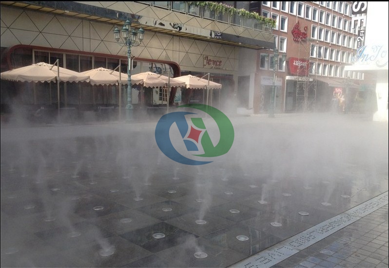 戶外噴霧降溫設備,物流中心噴霧降溫,地鐵口噴霧降溫,車間噴霧降溫設備