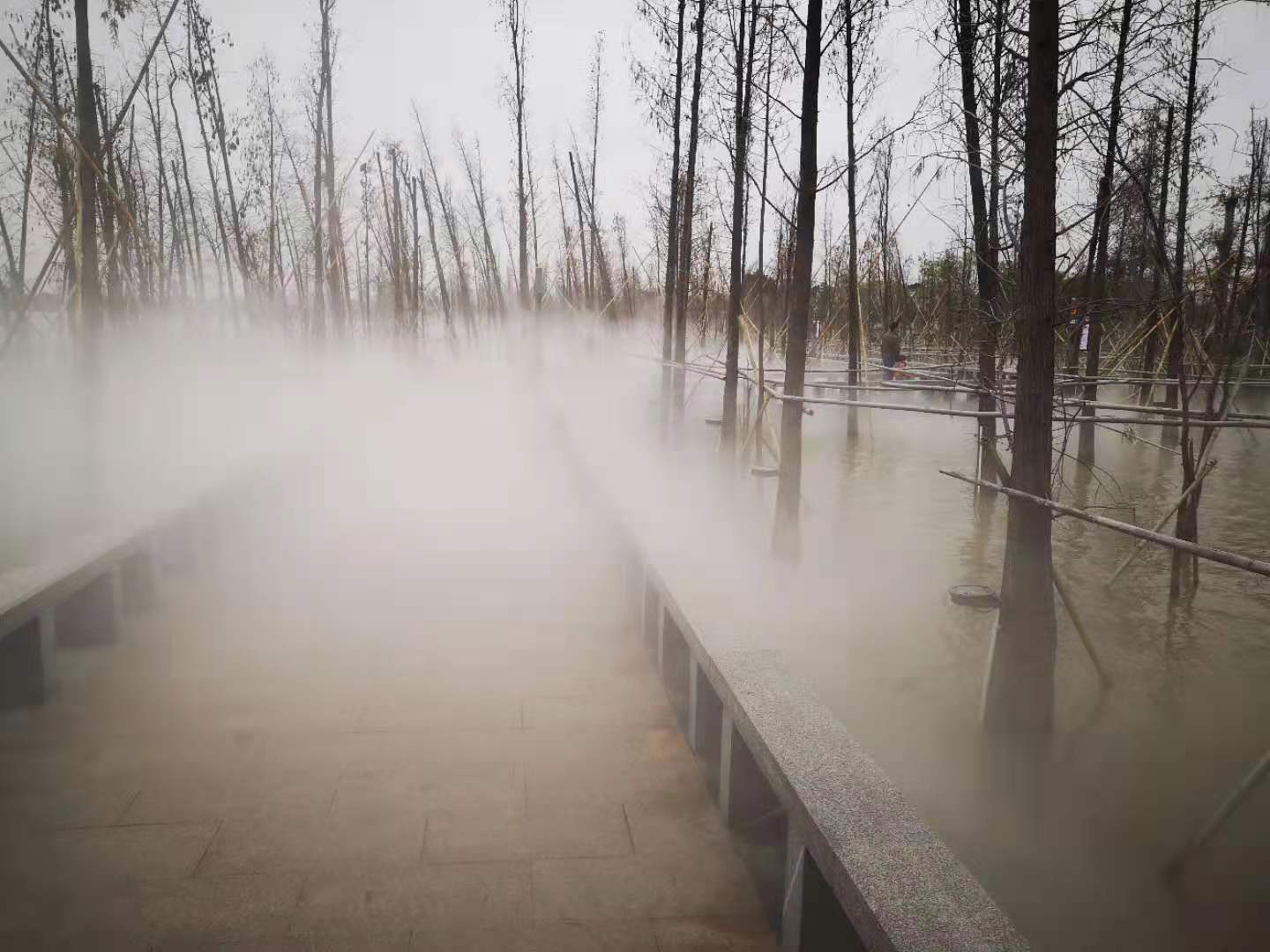 售樓部花園人造霧,景觀人造霧,戶外噴霧降溫設備,景觀造霧