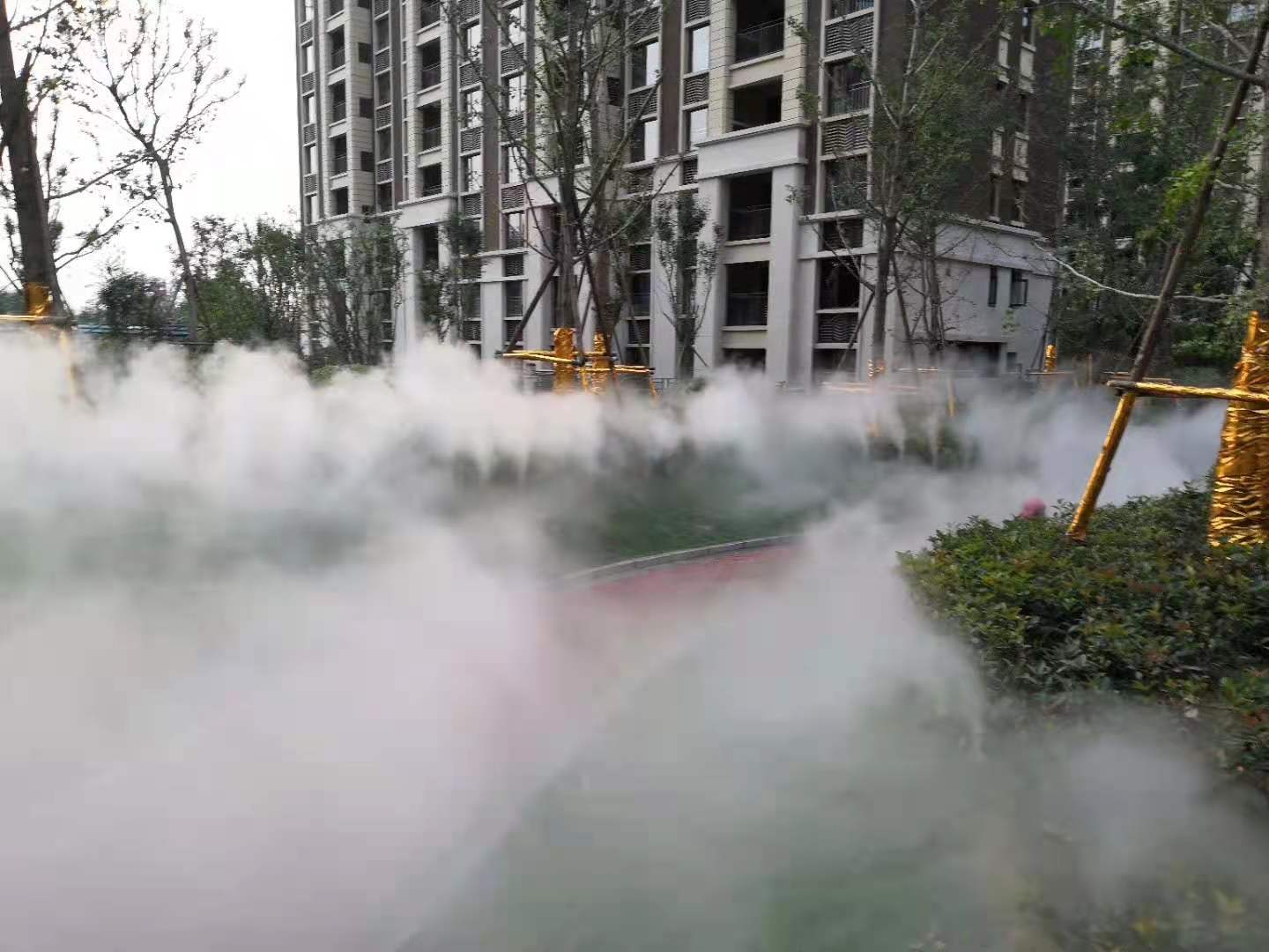 售樓部花園人造霧,景觀人造霧,戶外噴霧降溫設備,景觀造霧